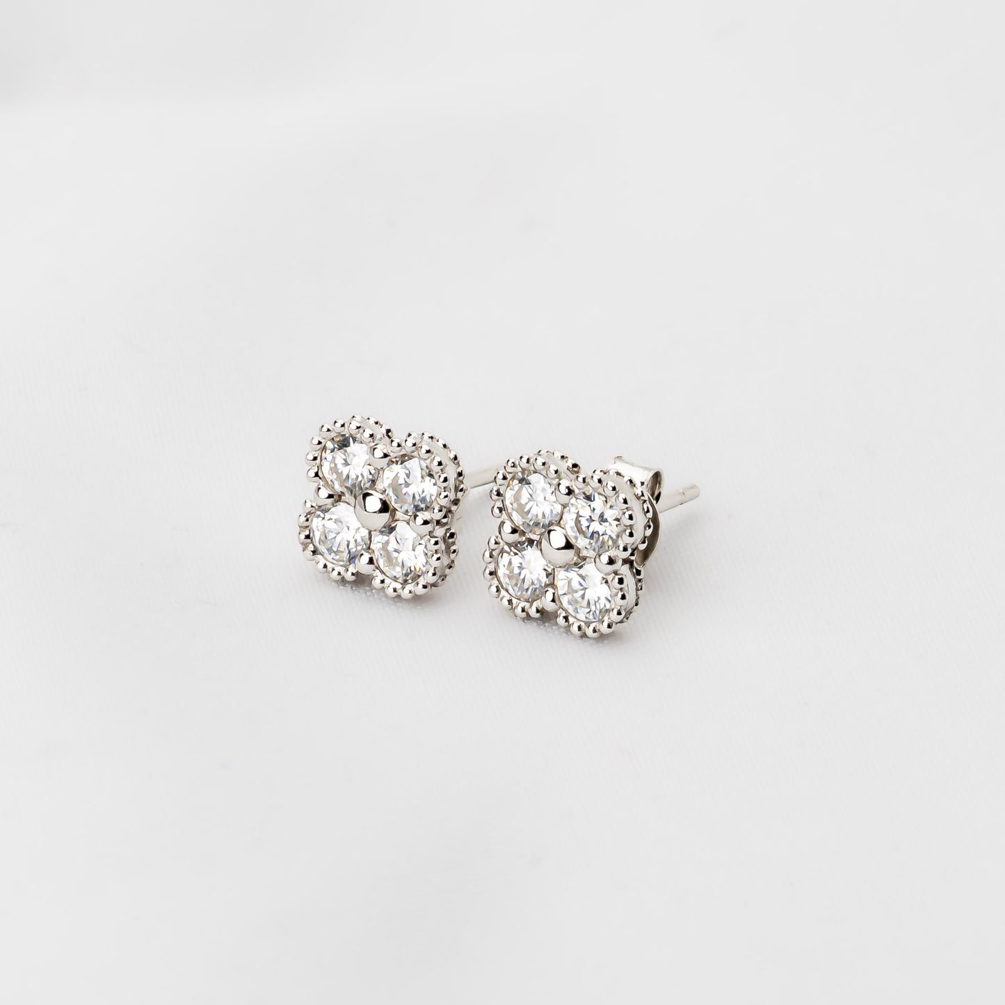 Floréa Studs