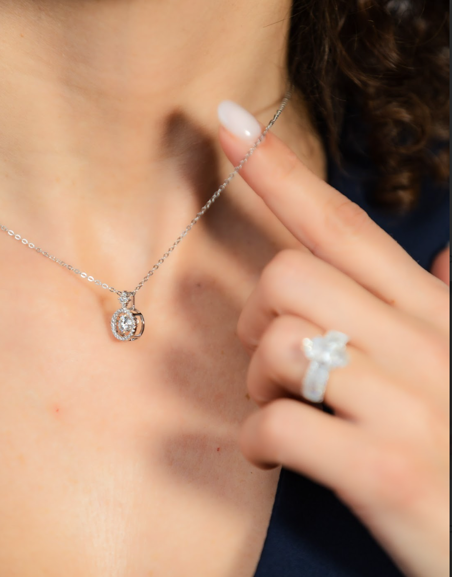 Orélia Necklace